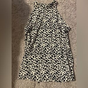 Doe & Rae Leopard Sleeveless Top size s NWT